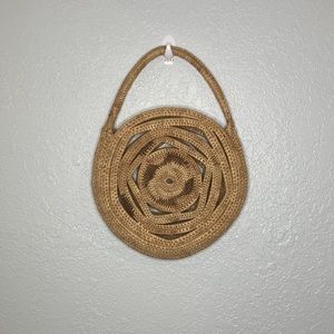 Woven basket/purse